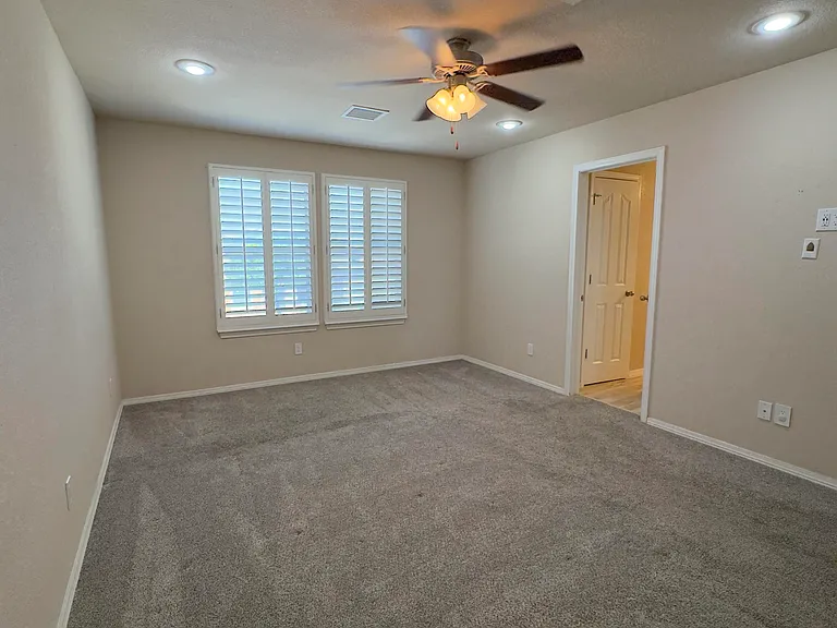 7665 Mundy Creek Dr — Photo 53