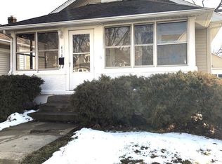 416 Caroline St, Pekin, IL 61554