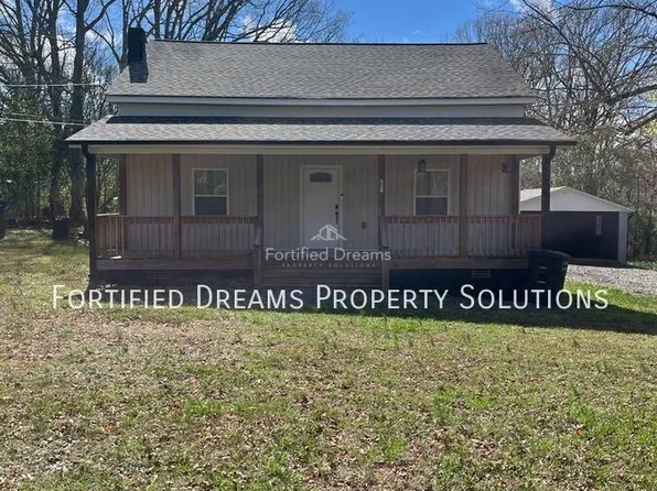 551 Ridgeway Cir, Asheboro, NC 27205