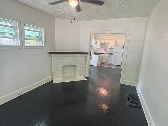 2nd image of 282 Duane Dr APT 1