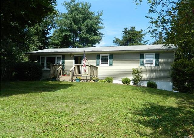 1st image of 4 Little Brook Ct