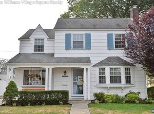62 Elmwood Dr, Elmwood Park, NJ 07407