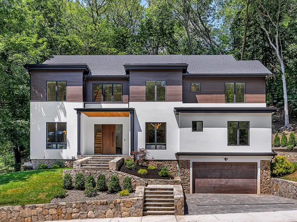 177 Varick Rd, Newton, MA 02468