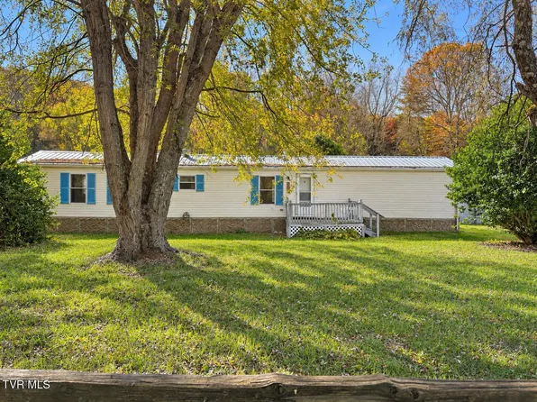 255 Rural Retreat Lake Rd, Rural Retreat, VA 24368