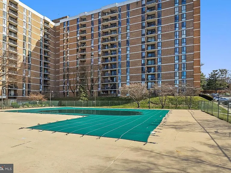 2300 Pimmit Dr #1218 — Photo 20