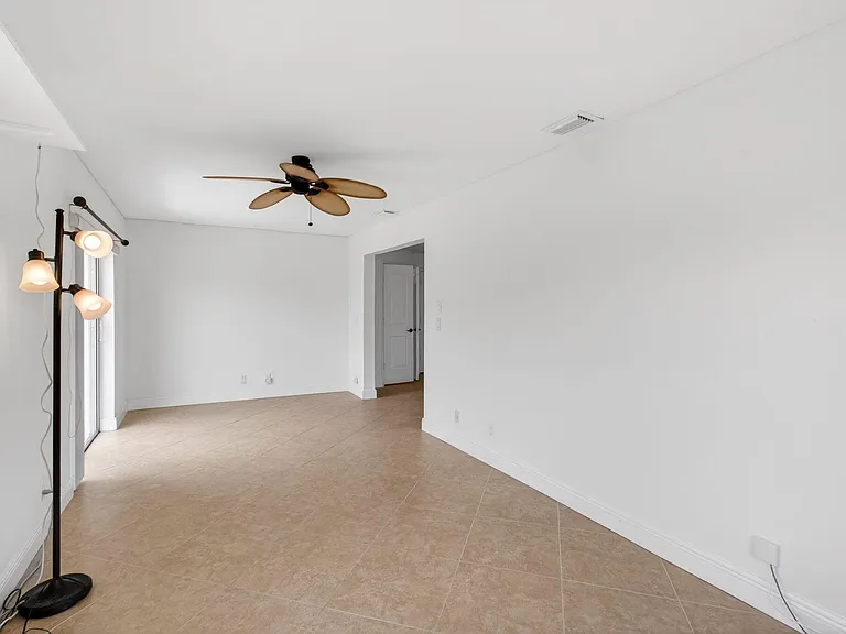 6038 Lasalle Rd — Photo 30