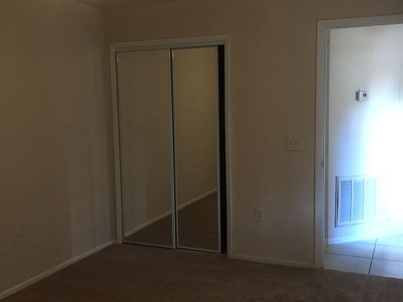 4th image of 7707 Sugar Bend Dr