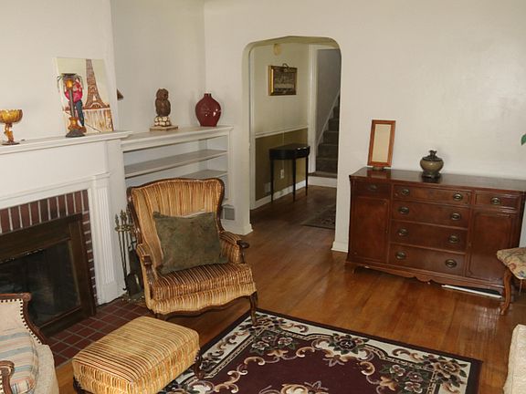 2nd image of 1329 Fuller Ave SE