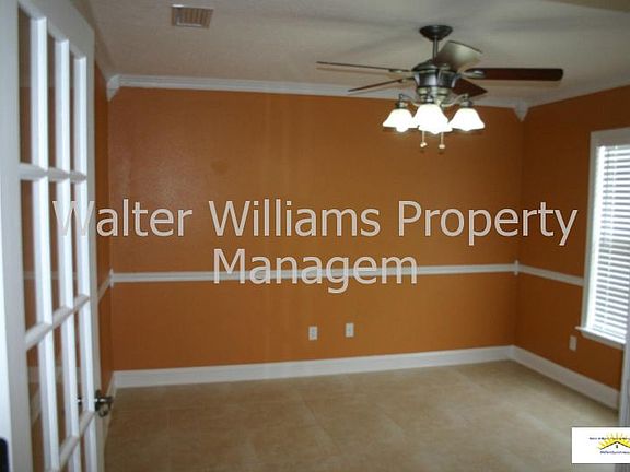 4th image of 6777 Chester Park Cir