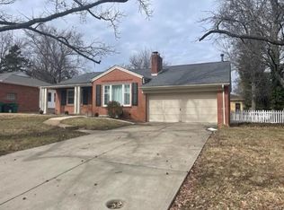437 Larkhill Ct, Saint Louis, MO