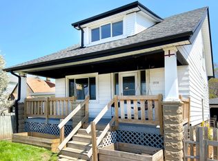 3518 S Howell Ave, Milwaukee, WI 53207