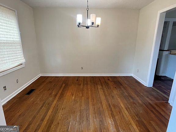 5th image of 1702 W Highland Ave