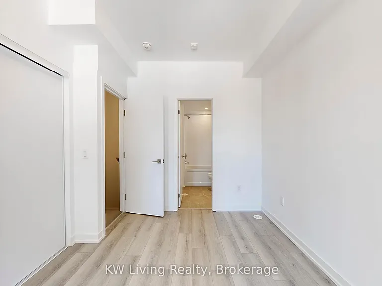3079 Pharmacy Ave #22 — Photo 39
