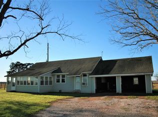 2982 Chew Rd, Sealy, TX 77474