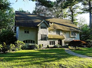 25 Belknap Rd, West Hartford, CT 06117