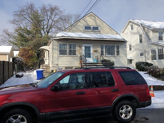 3rd image of 9 James Ct