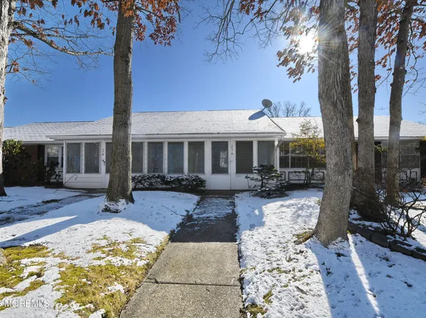 243D Jefferson Court, Lakewood, NJ 08701