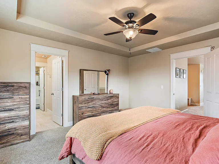 2733 E Decameron Ln — Photo 28