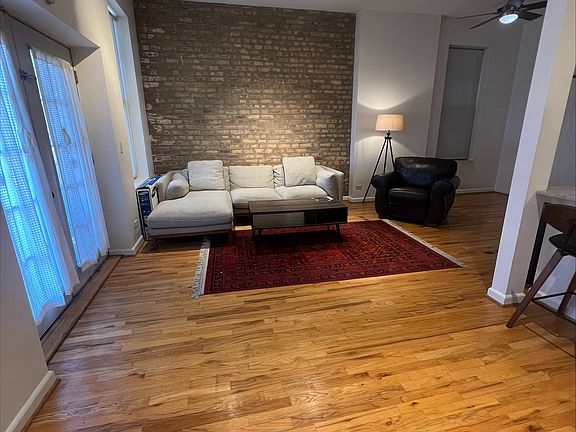 5th image of 1411 W Ohio St APT 1R