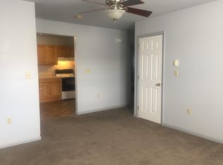 112 Cherry St APT 2, Port Carbon, PA 17965