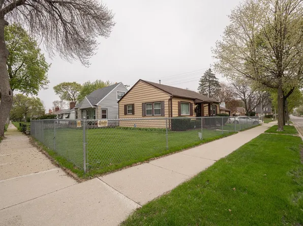 4222 W Hope AVENUE, Milwaukee, WI 53216