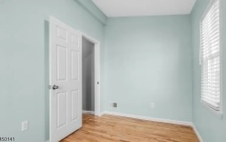 307 Jefferson Ave — Photo 10