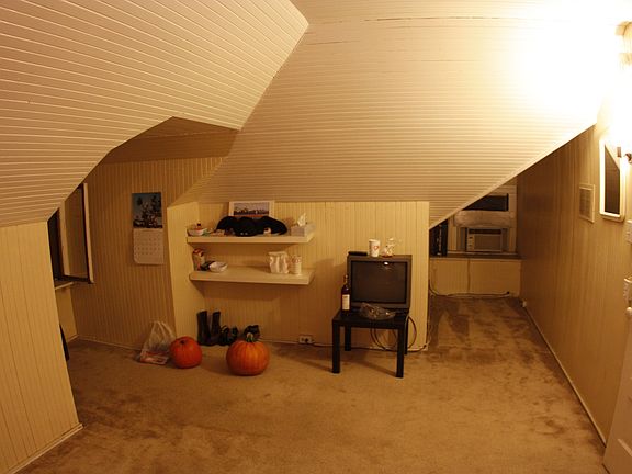 #301 small room $1000