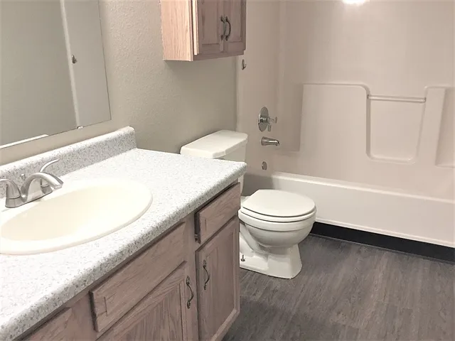 8018 Bitternut Dr — Photo 11
