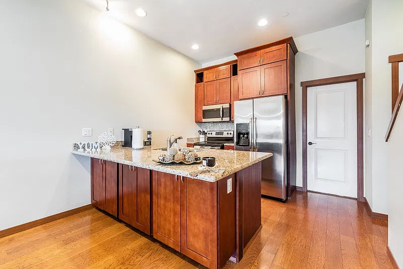 618 S 23rd St — Photo 1