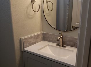(Undisclosed Address), Oakland, CA 94601