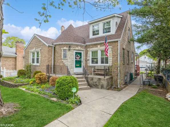 5307 S Neenah Ave, Chicago, IL 60638