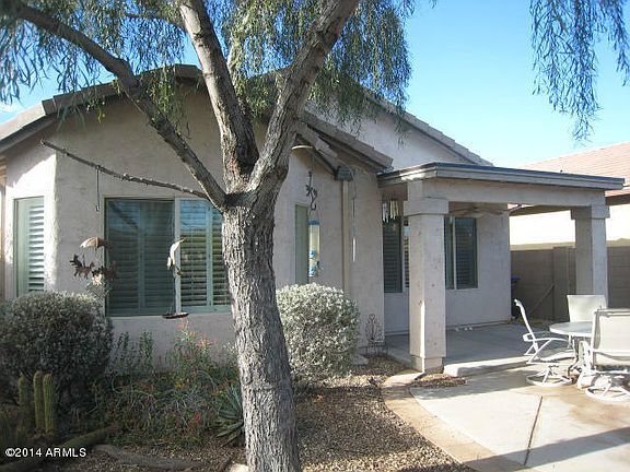 3rd image of 10035 E Meandering Trail Ln