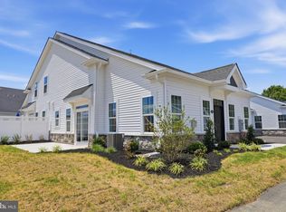 11 Cedar Cir #6, Levittown, PA 19055