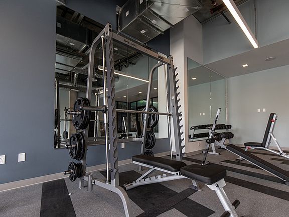5th image of 210 N Cleveland Ave #246-111