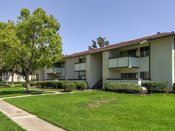 3rd image of 26200 Redlands Blvd APT 63
