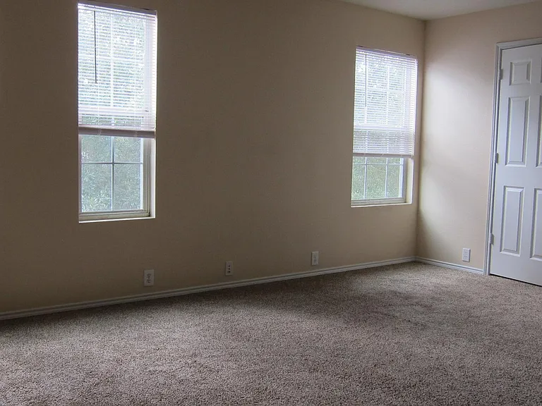 29704 Sullivan Oaks Dr — Photo 25