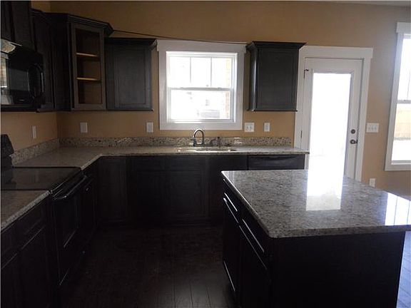 5th image of 292 Reserve At Oakland Lot 292