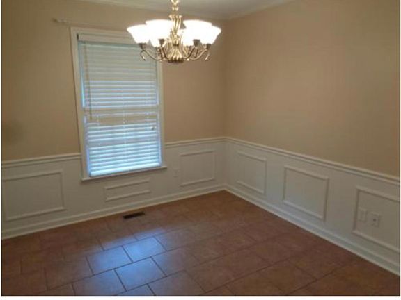 5th image of 109 Windbriar Dr