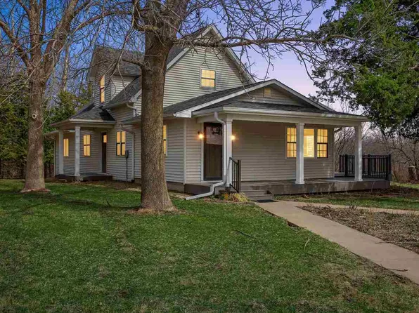 1438 Franklin Ave, West Branch, IA 52358