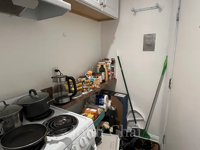 55 S Huntington Ave #202 — Photo 13