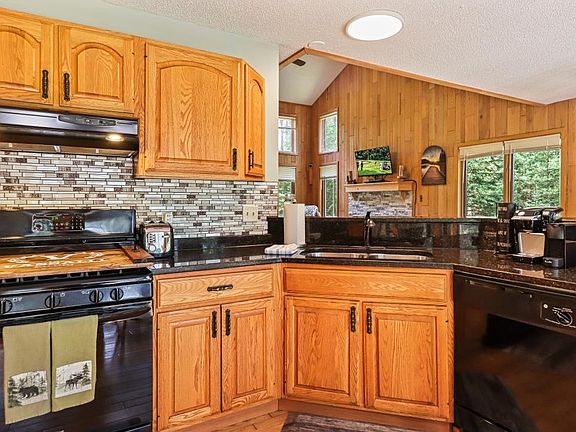 4th image of 7409 Forest Dr