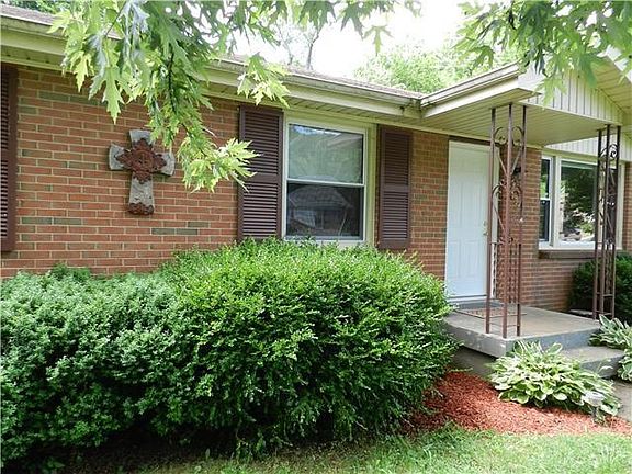 2nd image of 774 Hayden Dr