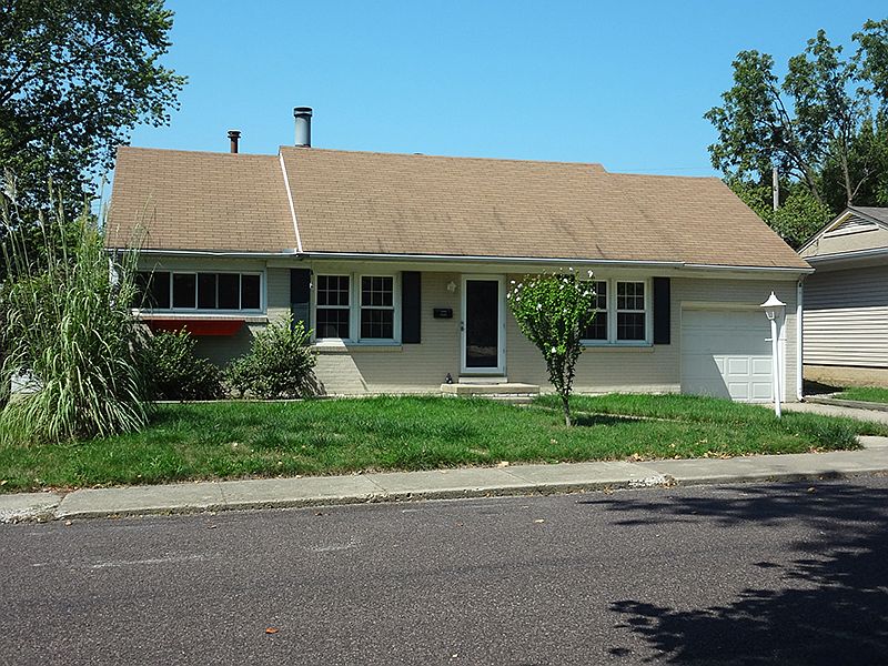 1st image of 3207 N Linnhill Ct