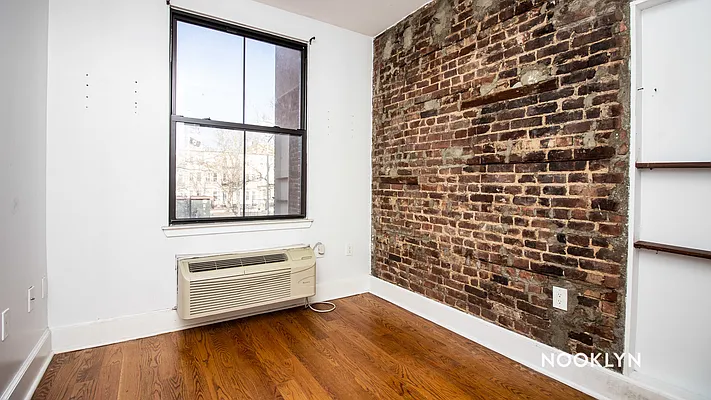 Rented by Nooklyn NYC LLC | media 28