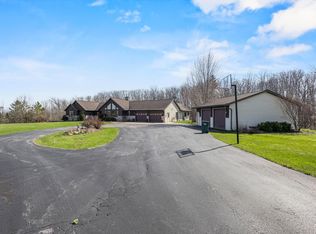 4946 Denmark Rd, Denmark, WI 54208