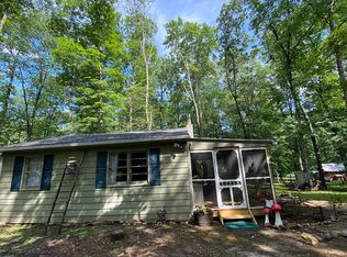 706 Briary Bottom Lane, Great Cacapon, WV 25422