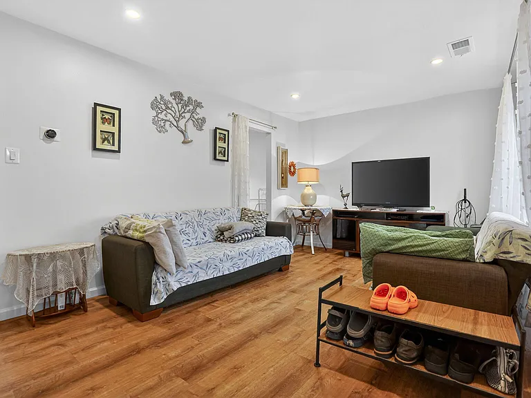 12306 Woodlawn Ct — Photo 10