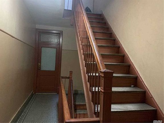 5th image of 9216 35th Ave