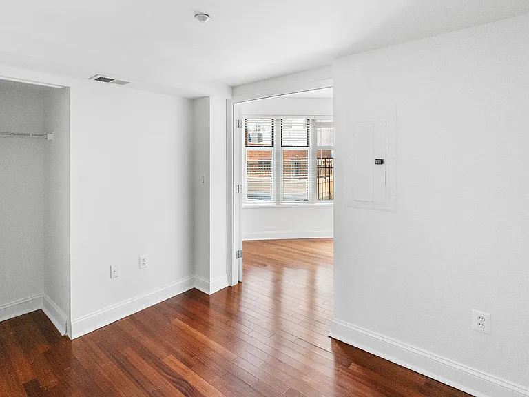 1150 K St NW #311 — Photo 7