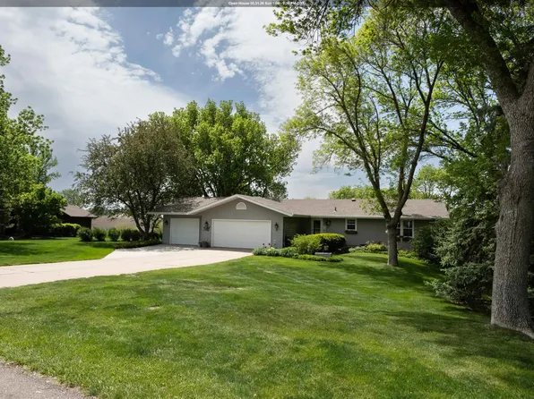 25 Dorchester Rd, Sioux City, IA 51106